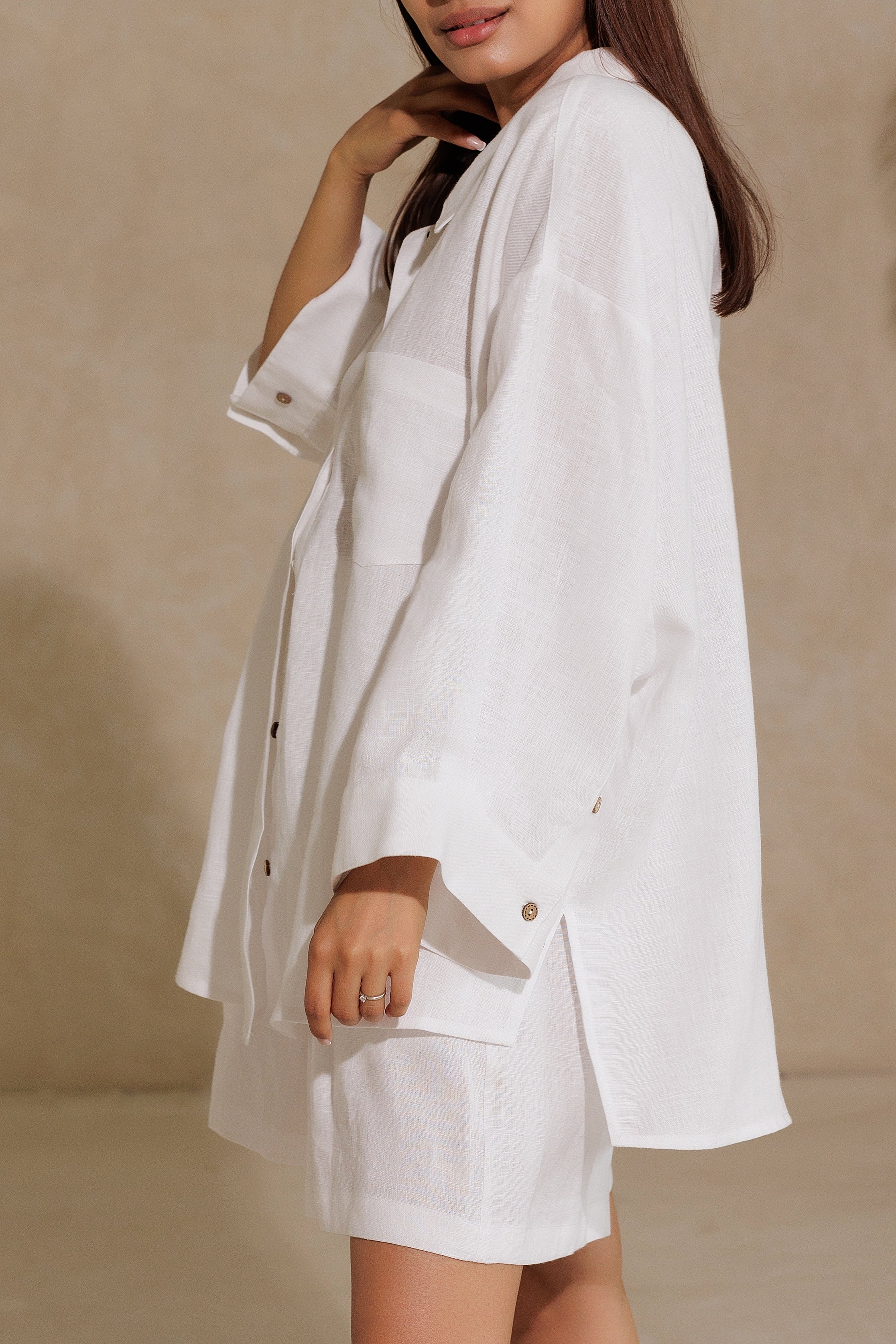 Linen Shirt Mona with belt